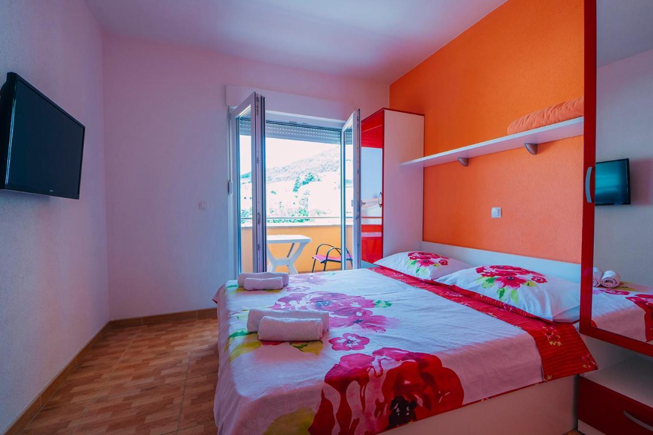 Apartments Luxur Center Baška Voda Exterior foto